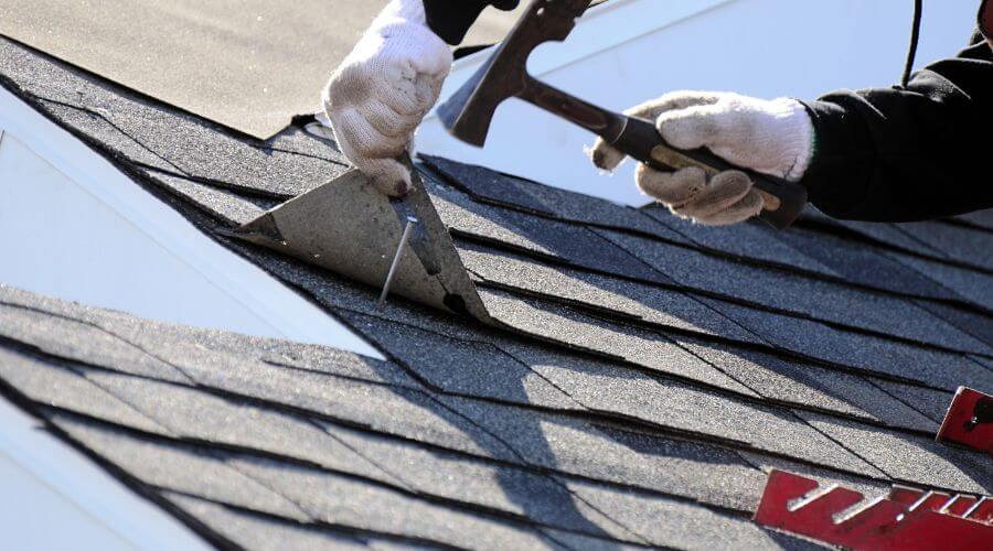 Expert new roof installation services in Albia, IA